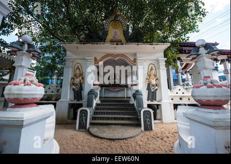 Sri Vijayarama Viharaya, ein buddhistischer Tempel in Chilaw, Sri Lanka. Stockfoto