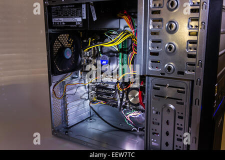 Die interna eines neuen Computers gebaut, um einen home-Server oder NAS (Network Attached Storage) Stockfoto