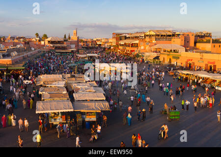 Jamaa el Fna, Marrakesch, Marokko. Stockfoto