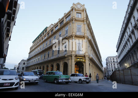 Havanna, Kuba. 20. Dezember 2014. Das Hotel Plaza im Abschnitt Habana Vieja (Altstadt) von Havanna, Kuba. © Engel Chevrestt/ZUMA Draht/Alamy Live-Nachrichten Stockfoto