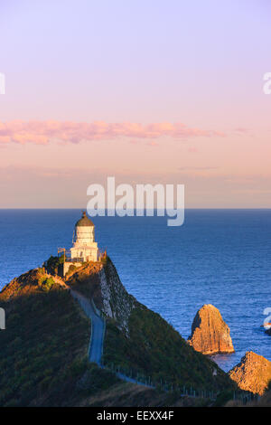 Leuchtturm am Nugget Point, Catlins, Südinsel, Neuseeland Stockfoto