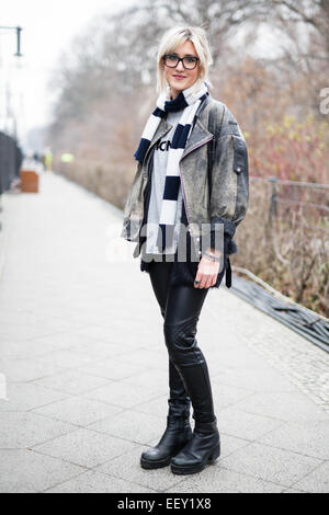 Fotografin Jacqueline Mikuta Teilnahme an Mercedes-Benz Fashion Week in Berlin, Deutschland - 19. Januar 2015 - Foto: Start-und Landebahn Manhattan/Tony Haupt/Picture Alliance Stockfoto