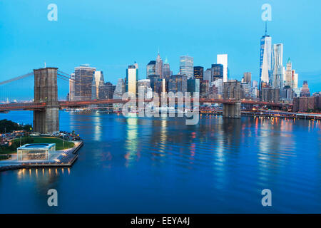 USA, New York State, New York City, erhöhten Blick auf die Brooklyn Bridge Stockfoto