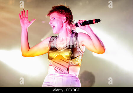 Latitude Festival-Tag zwei im Henham Park, Southwold, Suffolk mit: Robyn Where: Southwold, Vereinigtes Königreich bei: 19. Juli 2014 Stockfoto