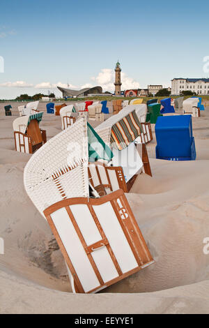 Blick auf den Leuchtturm und der Teepott. Stockfoto