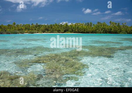 Cook-Inseln, Aitutaki (aka Araura). One Foot Island, eine kleine "Motu" oder kleine Insel im Süd-Osten der Lagune. Stockfoto