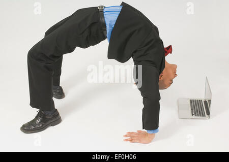 Geschäftsmann Breakdance Stockfoto