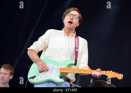 BARCELONA - 29 Mai: Immobilien (US-amerikanische Indie-Rock und Dream pop-Band) führt bei Heineken Primavera Sound 2014. Stockfoto