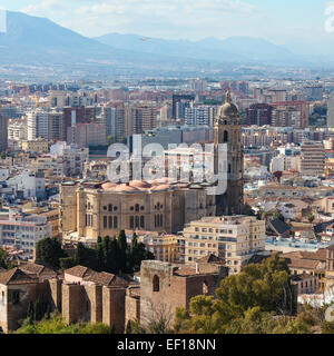 Blick auf die berühmte Kathedrale von Malaga, Andalusien, Spanien. Stockfoto