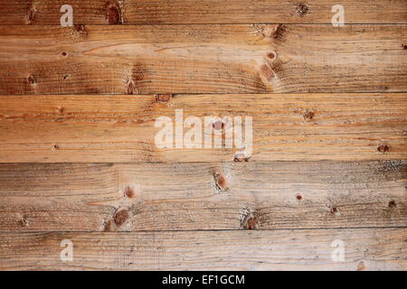 Fichte-Bretter real Textur mit vielen Knoten im Außenbereich einer Lodge Stockfoto