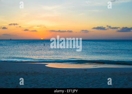 Sonnenuntergang in Providenciales auf Turks und Caicos Stockfoto