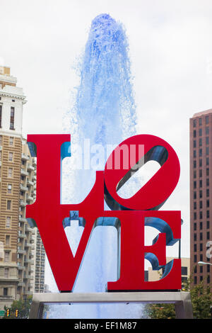 Liebe-Skulptur von Robert Indiana in New York City Stockfoto