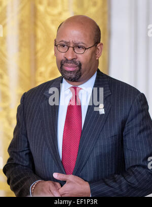 Bürgermeister Michael Nutter (Demokrat von Philadelphia, Pennsylvania) kommt vor der US-Präsident Barack Obama liefert Hinweise auf die US-Konferenz der Bürgermeister Winter Jahrestagung im East Room des weißen Hauses in Washington, DC auf Freitag, 23. Januar 2015. Bildnachweis: Ron Sachs/CNP (Einschränkung: NO New York oder New Jersey Zeitungen oder Zeitschriften in einem Umkreis von 75 Meilen von New York City) Stockfoto