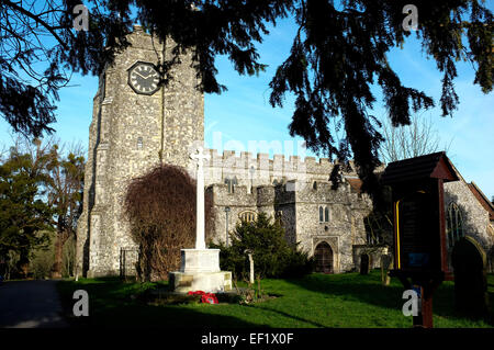 St. Marien-Kirche im Dorf Chilham in der Grafschaft Kent uk Januar 2015 Stockfoto