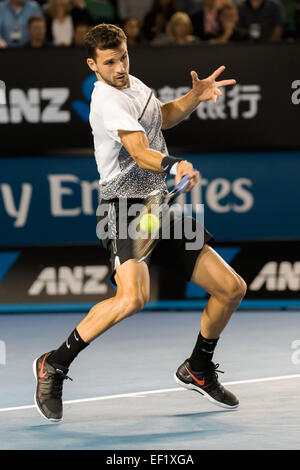 Melbourne, Australien. 25. Januar 2015. 10. Samen Grigor Dimitrov (BUL) in Aktion in einem 4. Runde match gegen 6. Samen Andy Murray (GBR) am Tag sieben der 2015 Australian Open Grand Slam Tennisturnier im Melbourne Park in Melbourne, Australien. Sydney Low/Cal-Sport-Medien. © Csm/Alamy Live-Nachrichten Stockfoto