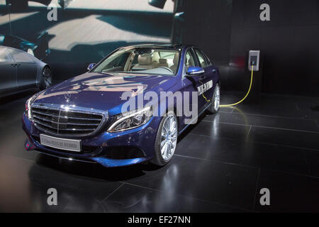 Detroit, Michigan - der Mercedes-Benz C-Klasse-Plug-in Hybrid-Auto auf dem Display auf der North American International Auto Show. Stockfoto