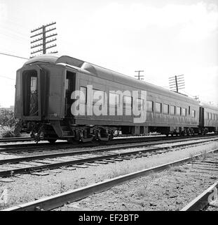 [Atchison, Topeka, & Santa Fe, Salon und Club Car 3231, hinten rechts] Stockfoto