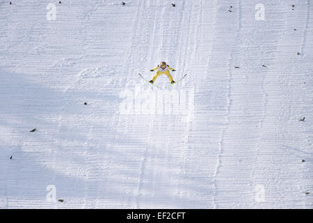 Sapporo, Hokkaido, Japan. 25. Januar 2015. Noriaki Kasai (JPN) Skispringen: FIS Skisprung Welt Cup Großschanze Individuum (HS134) im Stadium der Okurayama springen in Sapporo, Hokkaido, Japan. © Hitoshi Mochizuki/AFLO/Alamy Live-Nachrichten Stockfoto