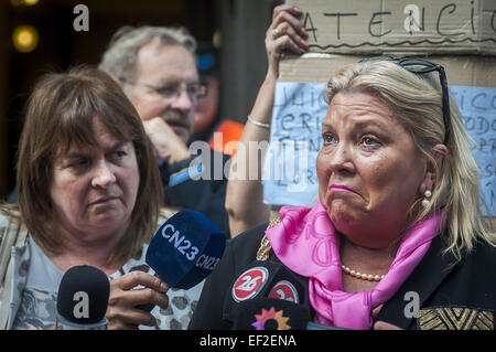 24. April 2013 - Buenos Aires, Buenos Aires, Argentinien - Archiv Aufnahmen von Elisa '' gibt '' Carrio, Opposition Kongressabgeordnete und Präsidentschaftskandidat bei den Wahlen von 2003, 2007 und 2011. (Kredit-Bild: © Patricio Murphy/ZUMA Draht) Stockfoto