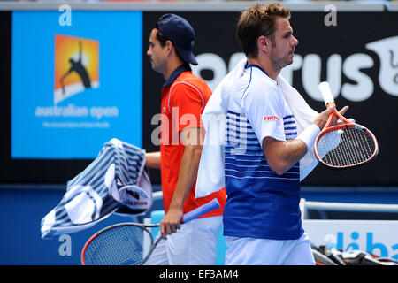 Melbourne, Australien. 26. Januar 2015. Australian Open Tennis Championships. Guillermo Garcia-Lopez (ESP) und Stanislas Wawrinka (SUI) Credit: Action Plus Sport/Alamy Live News Stockfoto