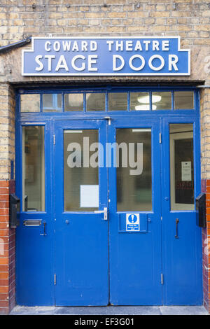 England, London, Soho, Coward Theatre Stage Door Stockfoto