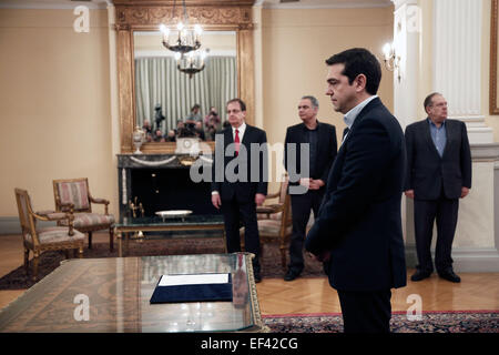 Athen, Griechenland. 26. Januar 2015. Vereidigung der neu ernannte Premierminister Alexis Tsipras am Präsidentenpalast in Athen am 26. Januar 2015. Bildnachweis: Konstantinos Tsakalidis/Alamy Live-Nachrichten Stockfoto