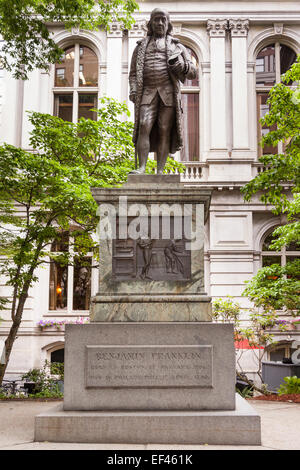 Benjamin Franklin Statue außerhalb der Old City Hall, 45 School Street, Boston, Massachusetts, USA Stockfoto