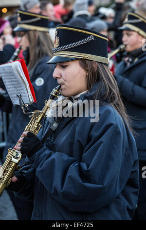 Majoretten und Flagge Weber auf der Piazza del Popolo, Rom, Italien Stockfoto