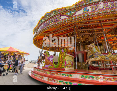 Brighton Pier Fahrgeschäfte, Merry gehen rund, Vereinigtes Königreich Stockfoto