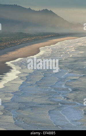 Nehalem-Strand vom Highway 101 Sicht im Oswald West State Park, nördliche Küste von Oregon. Stockfoto