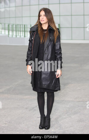 Paris, Frankreich. 27. Januar 2015. Französische Schauspielerin Joana Preiss besucht die Präsentation der Chanel Kollektion Frühjahr/Sommer 2015 während der Paris Haute Couture Fashion Week in Paris, Frankreich, 27. Januar 2015. Paris Haute Couture Modenschauen laufen bis 29. Januar 2015. Bildnachweis: Dpa picture Alliance/Alamy Live News Stockfoto