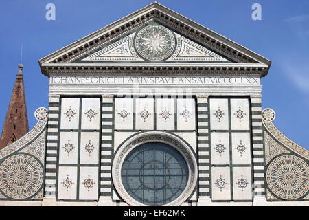 Fassade der Kirche Santa Maria Novella in Florenz, Italien Stockfoto