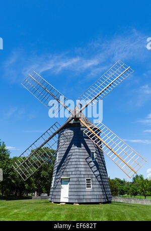 Die alten Haken Windmühle im Dorf von East Hampton, Suffolk County, Long Island, NY, USA Stockfoto