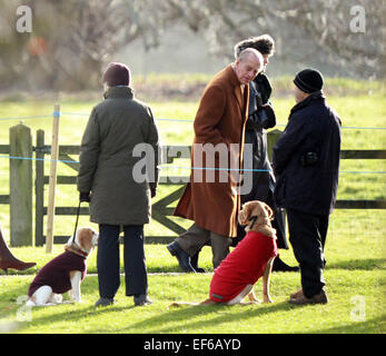 Sandringham, Norfolk, Großbritannien. 25. Januar 2015. Seine königliche Hoheit Prinz Philip Duke of Edinburgh zur Kirche in Sandringham. Sandringham, Norfolk, Großbritannien. Stockfoto