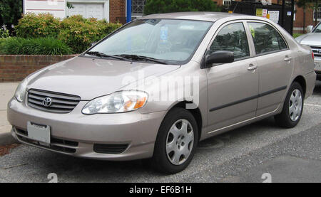 2003 2004 Toyota Corolla CE Stockfoto