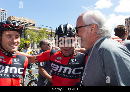 Adelaide, South Australia, Australien. 25. Januar 2015. CADEL EVANS beendet seine letzte Santos Tour Down Under. © Gary Francis/ZUMA Wire/ZUMAPRESS.com/Alamy Live-Nachrichten Stockfoto