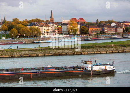 Duisburg-Ruhrort, Europas größtem Binnenhafen, Rhein, Stockfoto