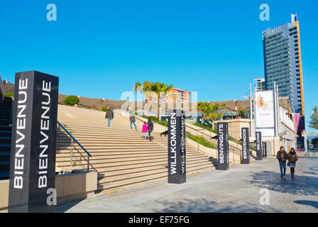 Comercial Diagonal Mar, größtes Einkaufszentrum in Katalonien, und Hotel Princess, Diagonal Mar, Sant Marti, Barcelona, Sp-Center Stockfoto