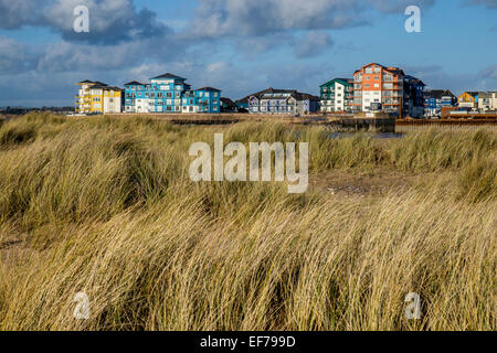 Moderne Appartements an der Uferpromenade in Exmouth Stockfoto