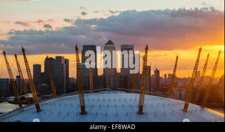 Canary Wharf und die O2 Arena, London, England, Großbritannien Stockfoto