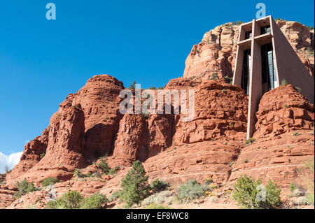 USA, Arizona, Yavapai County. Sedona, Blick auf die Kapelle des Heiligen Kreuzes Stockfoto