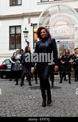 Kopenhagen, Dänemark, 29. Januar 2015: CARMACOMA Streetstyle-Show zu Beginn der "Vielfalt Patrol"-Parade durch die Innenstadt von Kopenhagen geht. Bildnachweis: OJPHOTOS/Alamy Live-Nachrichten Stockfoto