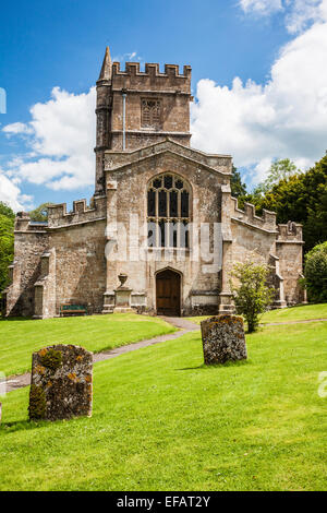 Eine typische englische Landkirche in der Wiltshire Dorf Bratton. Stockfoto