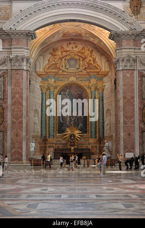 Querschiff Basilika St. Maria von den Engeln und der Märtyrer Rom Italien Basilika Santa Maria Degli Angeli e dei Martiri Alle Te Stockfoto