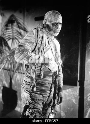 LON CHANEY JR. DIE MUMIE-GRABMAL (1942) Stockfoto