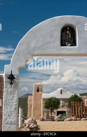 Kirche San Francisco de Asis, Golden, New Mexico, USA Stockfoto