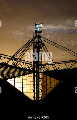 Flutlicht auf bei Preston North End Deepdale Boden Stockfoto