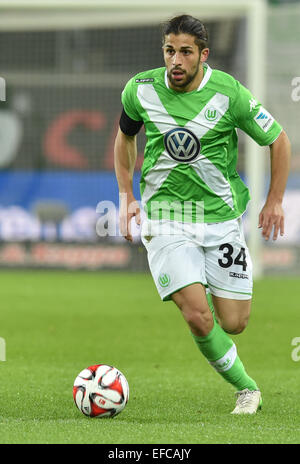 Wolfsburg, Deutschland. 30. Januar 2015. Wolfsburgs Ricardo Rodriguez in Aktion während der deutschen Fußball-Bundesliga-Fußball match VfL Wolfsburg Vs FC Bayern München in Wolfsburg, Deutschland, 30. Januar 2015. Foto: CARMEN JASPERSEN/Dpa/Alamy Live News Stockfoto