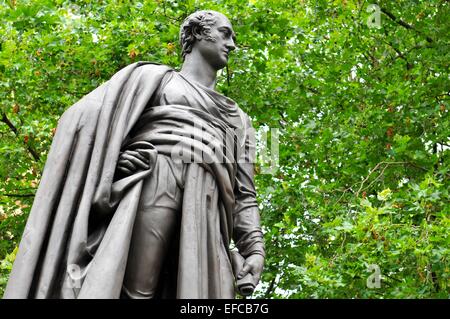 Architektonische Details der Statue, die George Canning Stockfoto