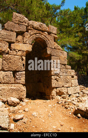 Die Ruinen der antiken Stadt Phaselis, Antalya, Türkei Stockfoto